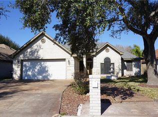 421 E Redbud Ave, McAllen, TX 78504