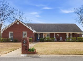 2709 Englewood Dr, Tuscaloosa, AL 35405