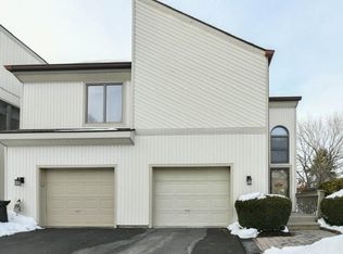 12 Spindle Hill Rd APT 1A, Wolcott, CT 06716