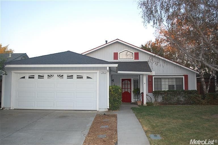 1st image of 741 Brookside Dr