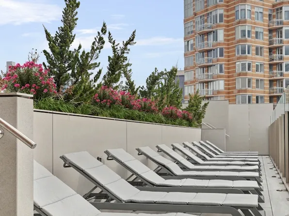 520 West 43rd Street 21A image 24 of 24