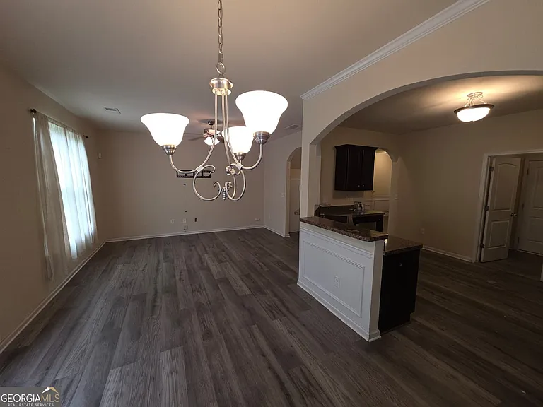 326 Lauren Dr — Photo 11