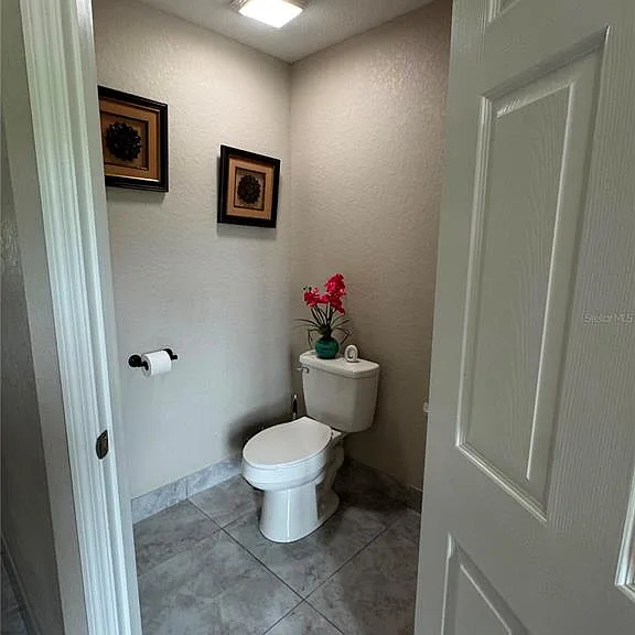 9938 SW 39th Ter — Photo 16