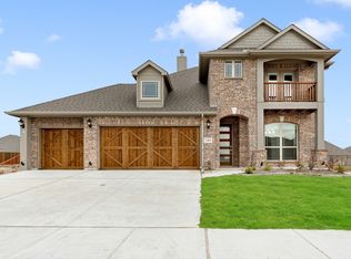 249 Resting Place Rd, Waxahachie, TX 75165