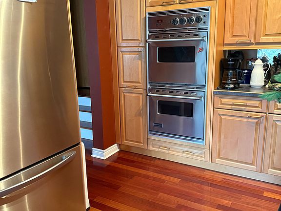 4th image of 527 Rougemount Dr
