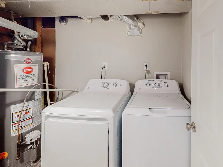 4335 Lincolndale Dr — Photo 24