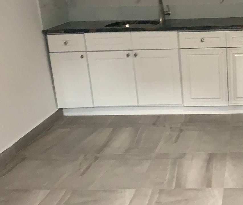 1st image of 117 Sterling Ave #1