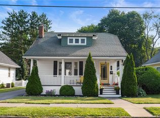 43 Sunnyside Dr, Utica, NY 13501