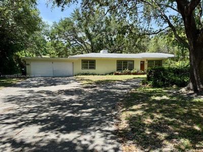 8055 SW 122nd St, Pinecrest, FL, 33156