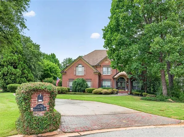 1379 Georgetown Way, Grayson, GA 30017