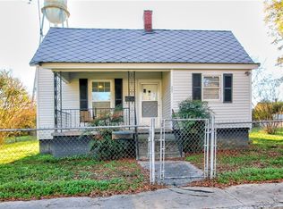 231 Oak St, Clinton, SC 29325