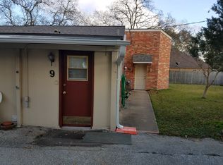 1252 Eagle Lake Rd UNIT 9, Sealy, TX 77474