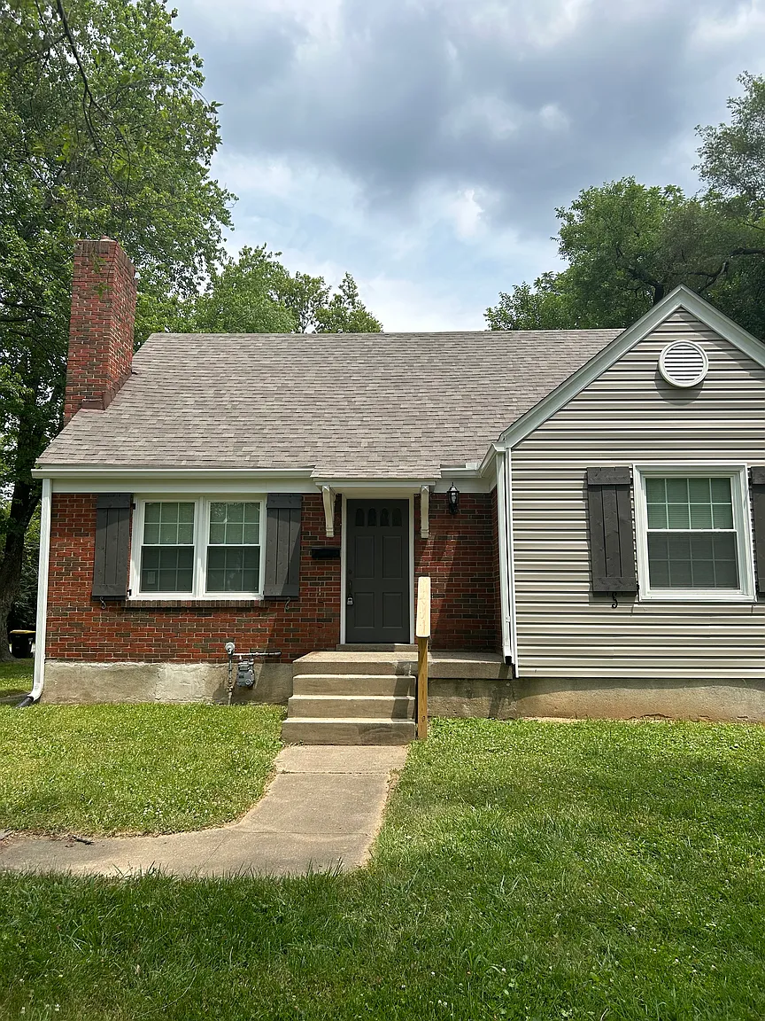 225 N Hubbards Ln photo 1