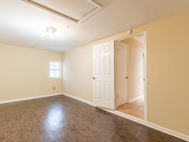 10152 Yates Dr — Photo 20