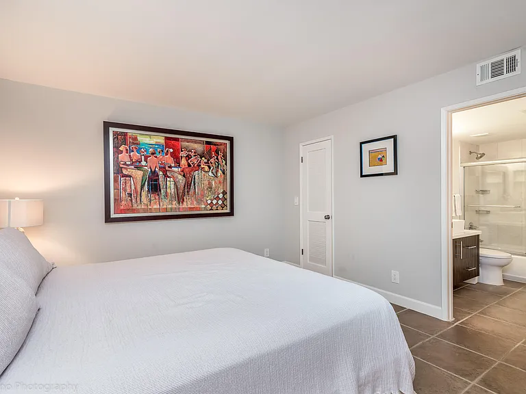 2255 Lindell Blvd #4306 — Photo 9