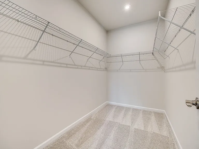 229 Brooks Springs Dr — Photo 21