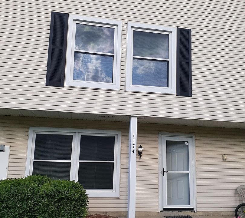 1st image of 1174 E Candlenut Ln #1174