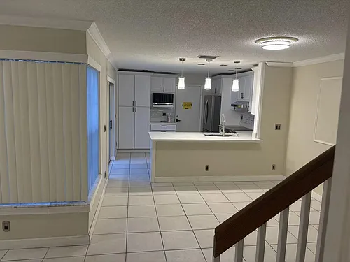 11077-11077 Longboat Dr Photo 1