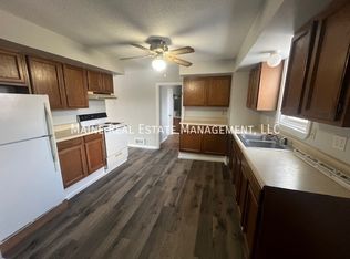 944 Fuller Rd APT 2A, Carmel, ME 04419