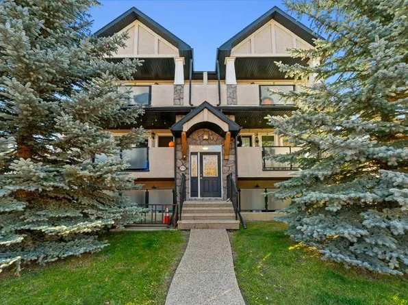 1920 W 26th St SW #201, Calgary, AB T3E 2A1