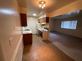 428 N Evans St #5, Tecumseh, MI 49286