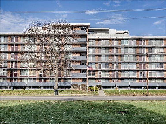 3rd image of 2331 E Market St APT 615