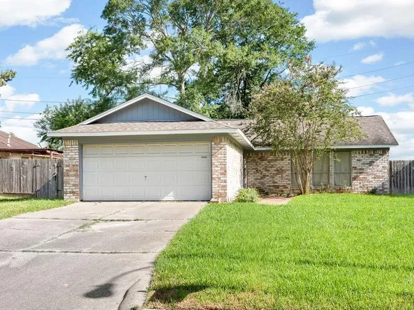 3223 Santana Dr, Porter, TX 77365