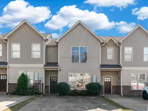 639 The Heights Ln, Calera, AL 35040