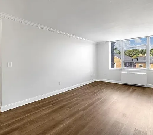 20 Hammond Pond Pkwy #305 — Photo 7