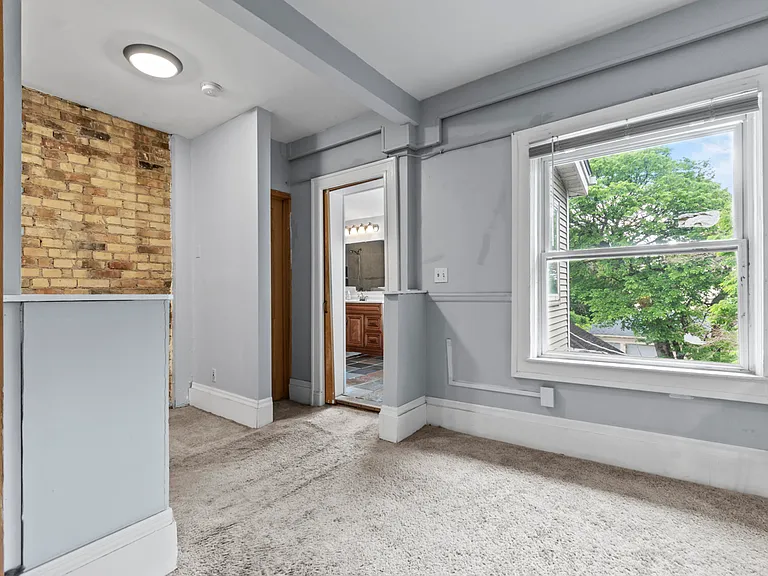 2449 Pillsbury Ave S #3 — Photo 9