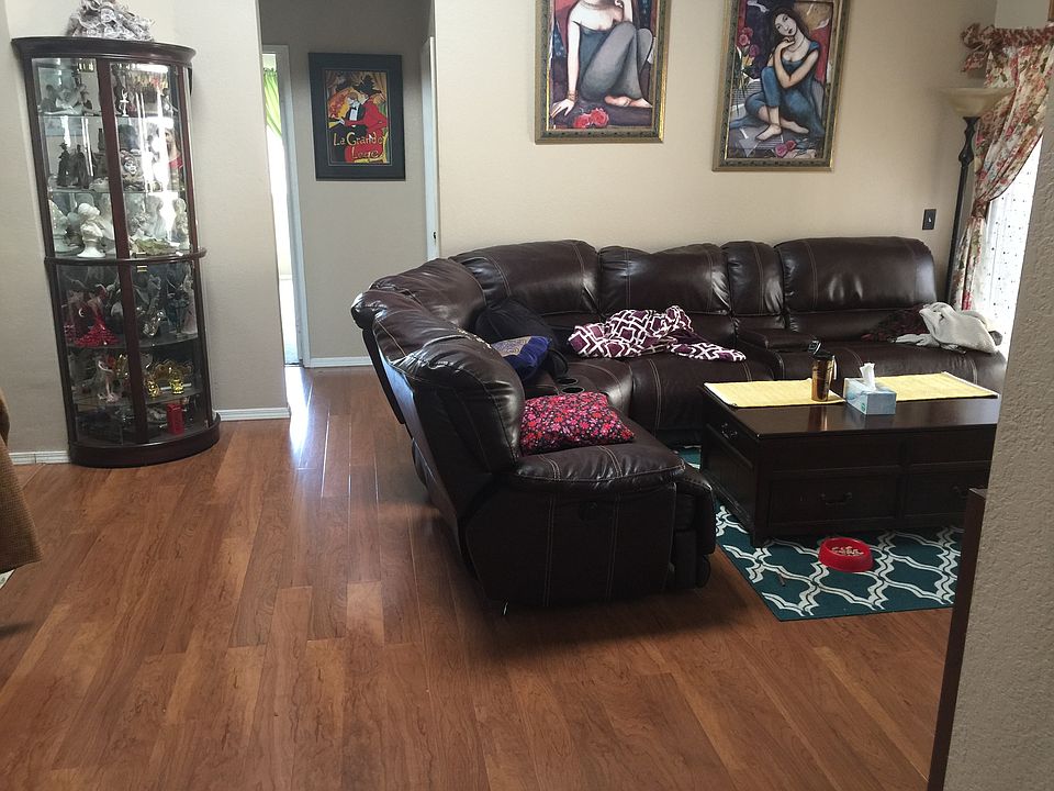 2nd image of 26743 Calle Emiliano