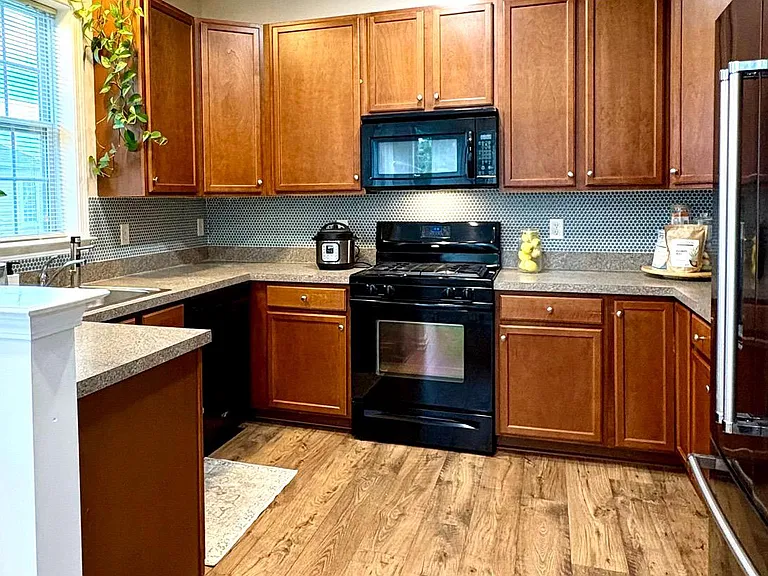 138 Timberlake Dr — Photo 12