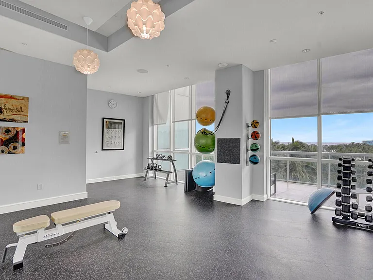 1 N Ocean Blvd #508 — Photo 48