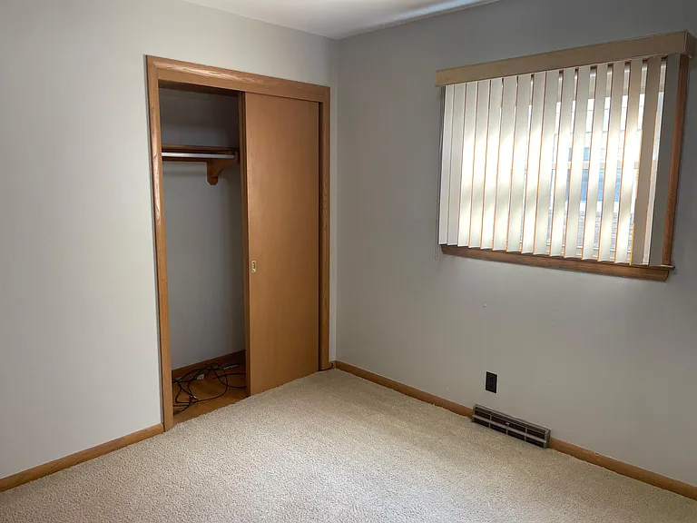 8623 Ludington Ct — Photo 5