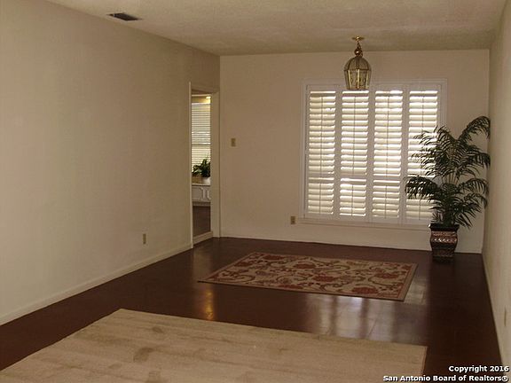 3rd image of 11103 Whisper Valley St