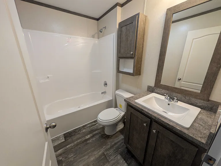 38000 Le Chateau Blvd #199 — Photo 23