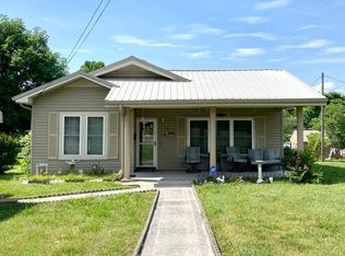 504 Englewood Rd, Madisonville, TN 37354