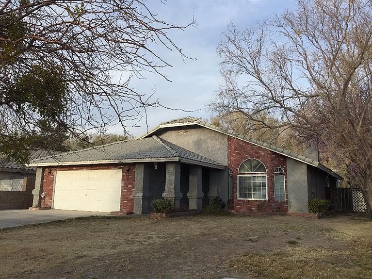 1st image of 13435 Driftwood Dr