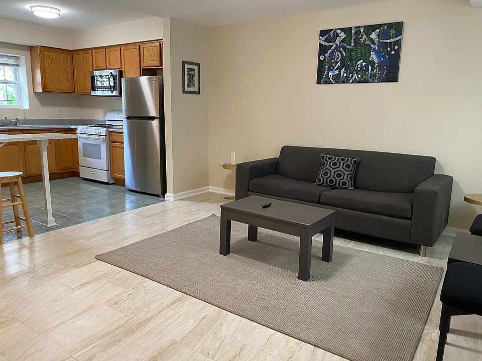 141-143 Norfolk St #1