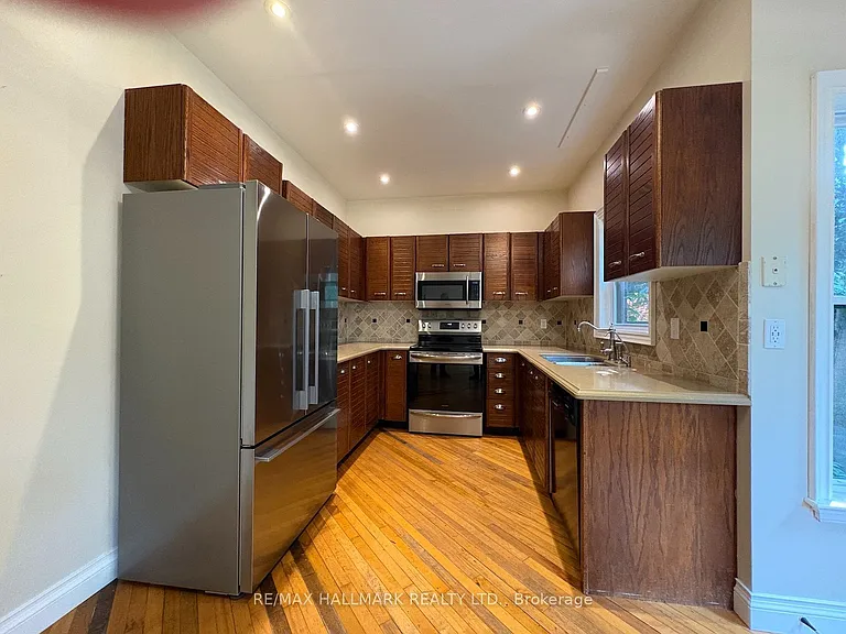 34 Theobalds Cir — Photo 7