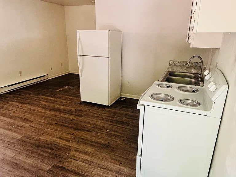85 Green Meadow Ln #1 — Photo 2