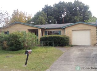 8428 Fox Hollow Dr, Port Richey, FL 34668