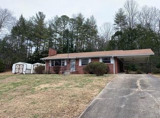 3994 Us 221 N, Marion, NC 28752
