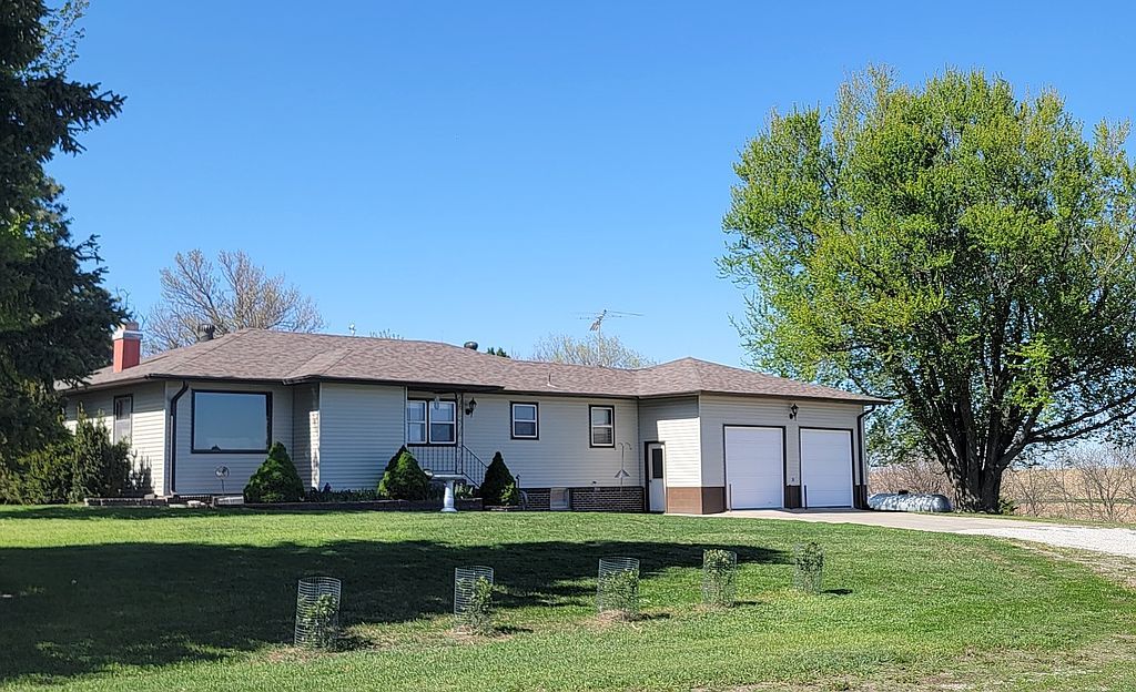 85536 Highway 16 - Property Image
