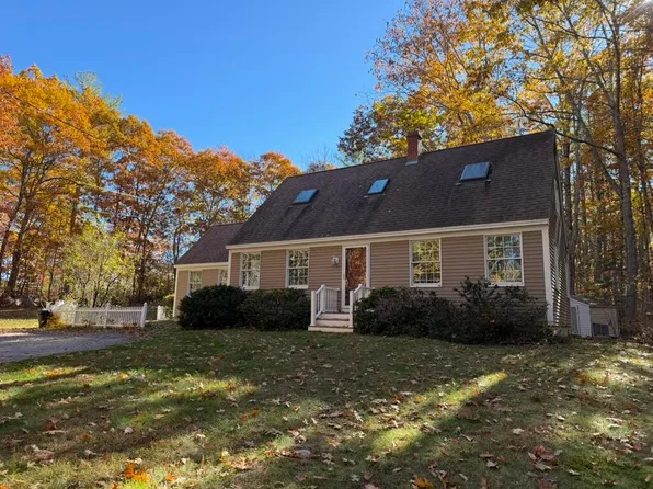 83 Keene Woods Road, Damariscotta, ME 04543