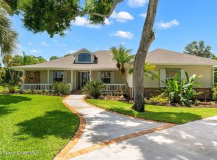 109 Harbor Point Dr, Sebastian, FL 32958