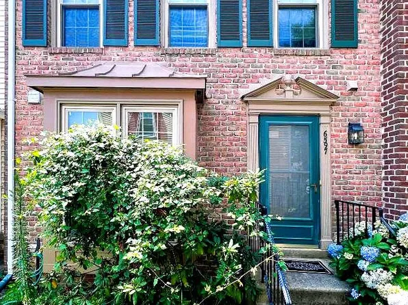 6597 Bermuda Green Ct, Alexandria, VA 22312