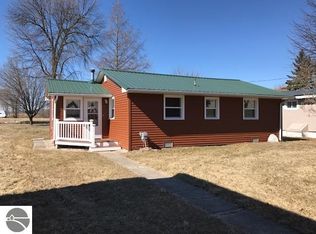 1660 W Riverside Dr, AU GRES, MI 48703