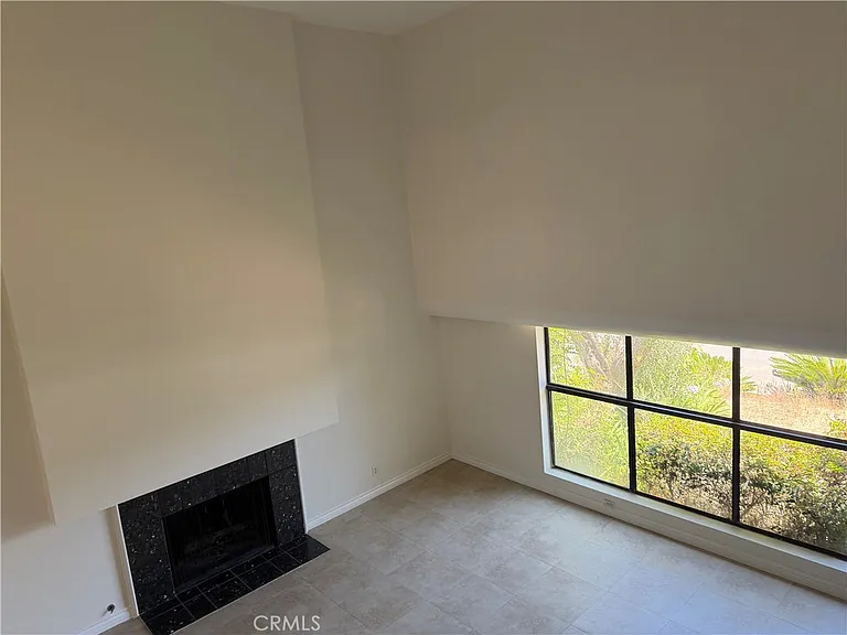 25311 Hillary Ln — Photo 19