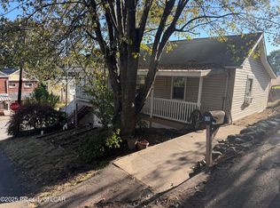 476 Grove St, Pringle, PA 18704